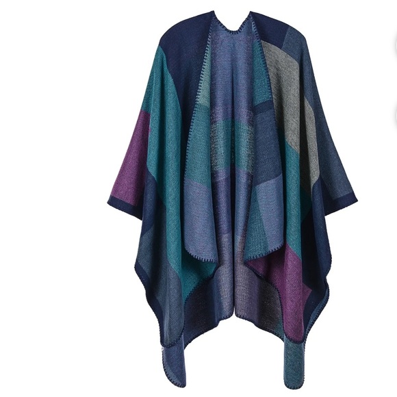 Women’s Multicolor Knit Poncho Cape – Cozy Boho Layer – One Size - Picture 3 of 3